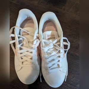 Adidas cloudfoam sneakers